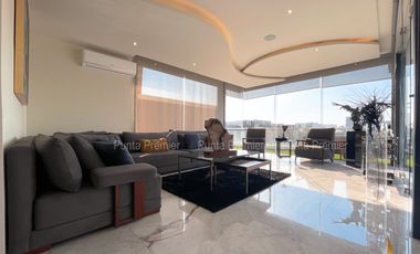 Casa de Lujo en Venta en Puerta las Lomas Coto con Amenidades