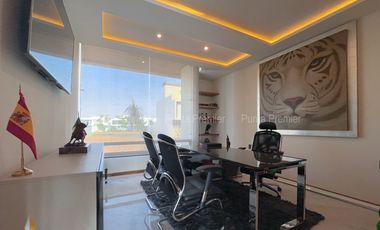 Casa de Lujo en Venta en Puerta las Lomas Coto con Amenidades