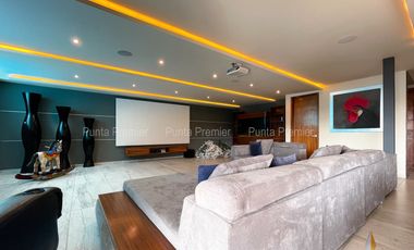 Casa de Lujo en Venta en Puerta las Lomas Coto con Amenidades