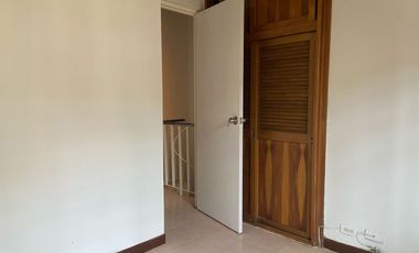 Casa  en arriendo, Prados  de   Sabaneta,  Sabaneta, Antioquia