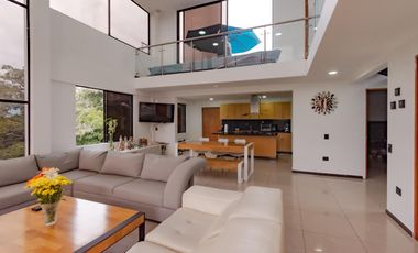 ¡Exclusiva Finca Campestre para la venta en Girardota!