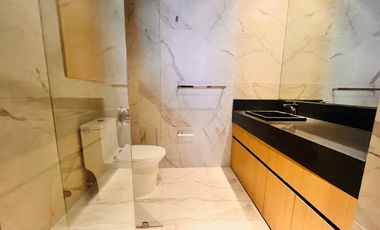 Renta o venta de departamento en Torre Abric con excelente cercanía a avenidas principales.