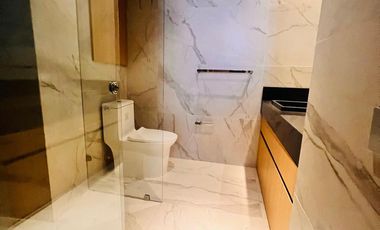 Renta o venta de departamento en Torre Abric con excelente cercanía a avenidas principales.