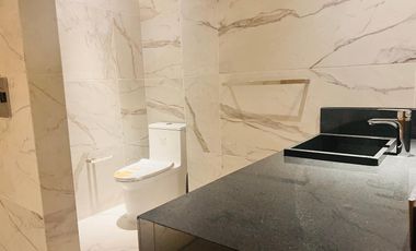 Renta o venta de departamento en Torre Abric con excelente cercanía a avenidas principales.