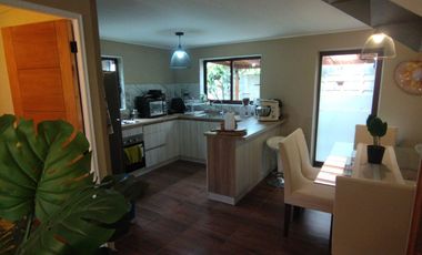 Excelente casa remodelada en Altos de Chiguayante