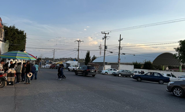Rancho Con Bello Bosque, A Solo 7 Minutos de la Autopista México A Querétaro Km. 97.5.  En San Francisco Soyaniquilpan Edo. Méx.