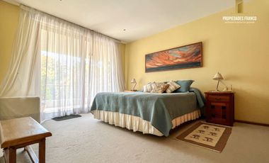 LAS CONDES. VENTA PENTHOUSE DE 500 M2 CONDOMINIO DE 3 DEPTOS