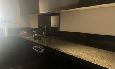 Renta de departamento amueblado en Torre Abric