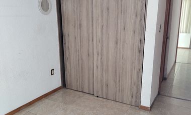 Departamento muy bien ubicado