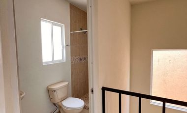 CASA EN FRACC. VIÑEDOS - Modelo Mediano