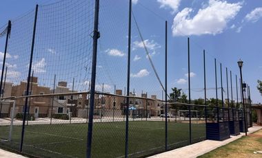 CASA EN FRACC. VIÑEDOS - Modelo Chico