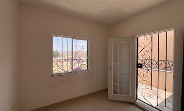 CASA EN FRACC. VIÑEDOS - Modelo Chico