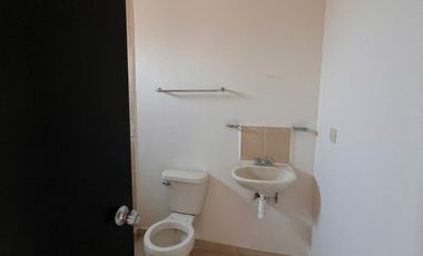 CASA EN FRACC. VIÑEDOS - Modelo Chico