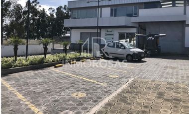 Vendo Complejo Industrial $899.000 Zona Industrial Av. Eloy Alfaro-La Cristianía