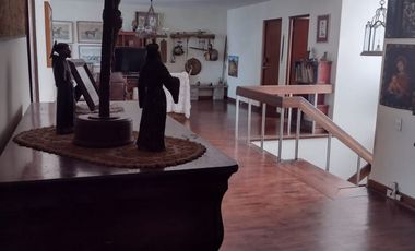 Preciosa casa en chorrillos frente al mar