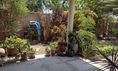 Preciosa casa en chorrillos frente al mar