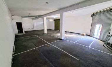 CASA EN VENTA EN ESQUIN, URB. JORGE CHAVEZ CALLAO, CERCA DE LA AV. TOMAS VALLE Y PACASMAYO