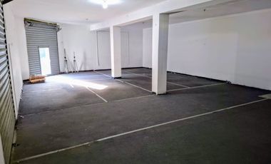 CASA EN VENTA EN ESQUIN, URB. JORGE CHAVEZ CALLAO, CERCA DE LA AV. TOMAS VALLE Y PACASMAYO