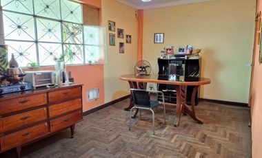 CASA EN VENTA EN ESQUIN, URB. JORGE CHAVEZ CALLAO, CERCA DE LA AV. TOMAS VALLE Y PACASMAYO