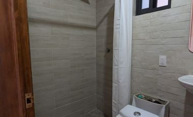 DEPARTAMENTO EN RENTA AMUEBLADO A UN COSTADO DEL HOTEL CHOCOLATE EN GUANAJUATO CAPITAL, MODELO 1
