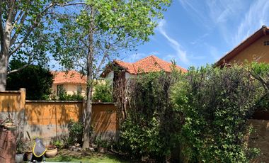 Casa 4D 4B con Piscina 140m2 y 299m2 terreno