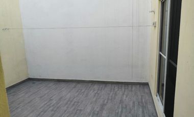 CASA EN RENTA EN CERRADAS DE CUMBRES SECTOR CONTEMPORANEO