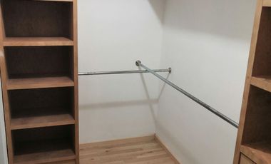 CASA EN RENTA EN CERRADAS DE CUMBRES SECTOR CONTEMPORANEO