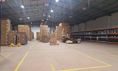 ARRIENDO GALPON NORTE DE QUITO 3370M2