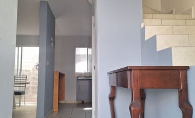 Casa AMUEBLADA en renta en Puerta Verona Querétaro