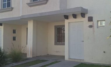 Casa AMUEBLADA en renta en Puerta Verona Querétaro