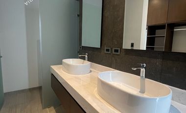 Casa nueva en venta con amenidades premium en una de las mejores privadas de Mérida.