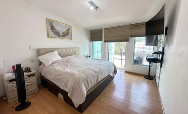 Casa en venta en Avenida Desierto de los Leones