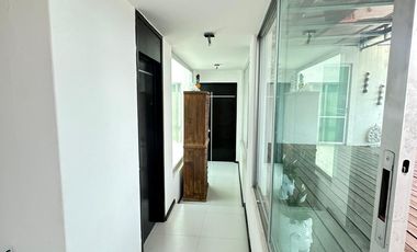 Casa en venta en Avenida Desierto de los Leones
