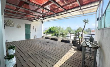 Casa en venta en Avenida Desierto de los Leones