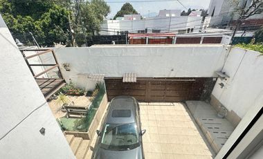 Casa en venta en Avenida Desierto de los Leones