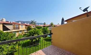 CASA EN CONDOMINIO EN VENTA EN JOYAS DE IXTAPA 4 RECAMARAS