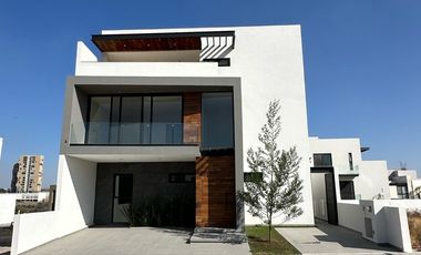 VENTA DE CASA EN CONDOMINIO EN LA VISTA RESIDENCIAL