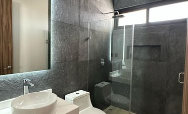 VENTA DE CASA EN CONDOMINIO EN LA VISTA RESIDENCIAL