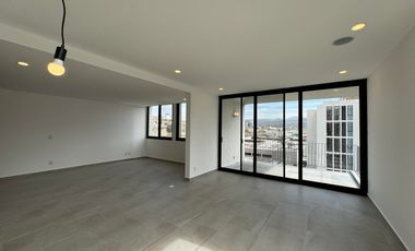 Jurica, se renta loft detrás de Antea. FVR