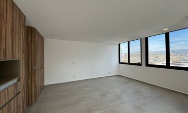 Jurica, se renta loft detrás de Antea. FVR