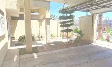 CASA DE RENTA EN FRACCIONAMIENTO LAS FUENTES