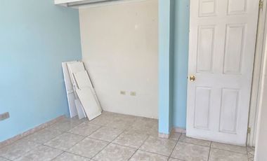 CASA DE RENTA EN FRACCIONAMIENTO LAS FUENTES