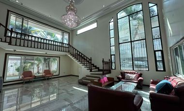 FIVE BEDROOM HOUSE WITH POOL FOR RENT IN FRIENDSHIP ANGELES CITY