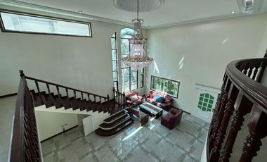 FIVE BEDROOM HOUSE WITH POOL FOR RENT IN FRIENDSHIP ANGELES CITY