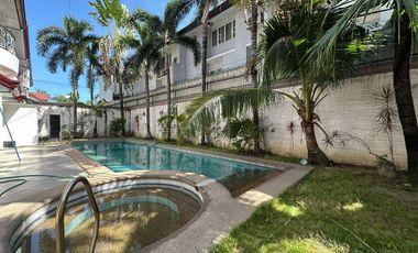 FIVE BEDROOM HOUSE WITH POOL FOR RENT IN FRIENDSHIP ANGELES CITY