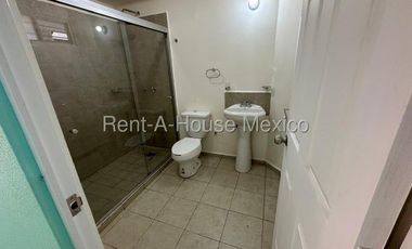 VENTA. Departamento en planta baja de 2 recámaras - Los Encinos