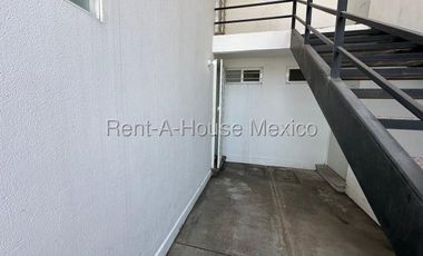 Departamento en planta baja de 2 recámaras - Los Encinos. VENTA