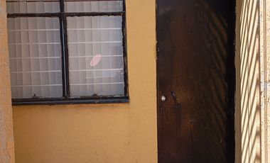 DEPARTAMENTO EN VENTA 2 REC CUARTO DE SERVICIO
