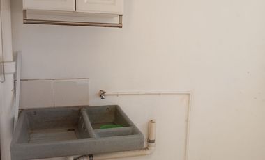 DEPARTAMENTO EN VENTA 2 REC CUARTO DE SERVICIO