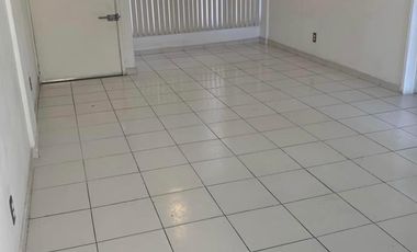 DEPARTAMENTO EN VENTA 2 REC CUARTO DE SERVICIO